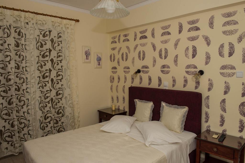Matrona Apartments Poros Town Bagian luar foto