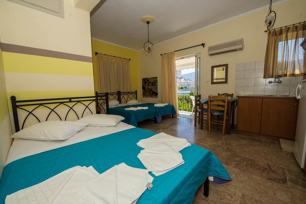 Matrona Apartments Poros Town Bagian luar foto
