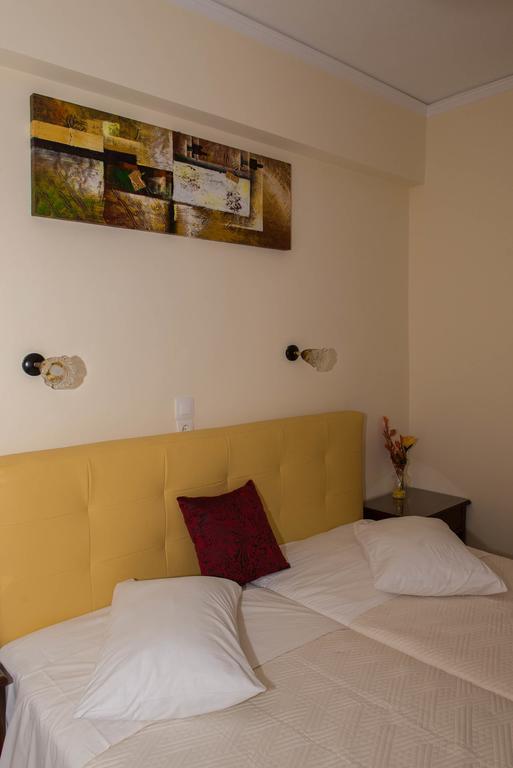 Matrona Apartments Poros Town Bagian luar foto